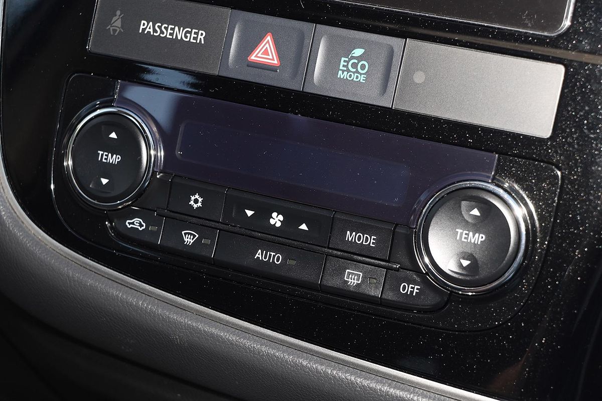 2017 Mitsubishi Outlander ES ZL
