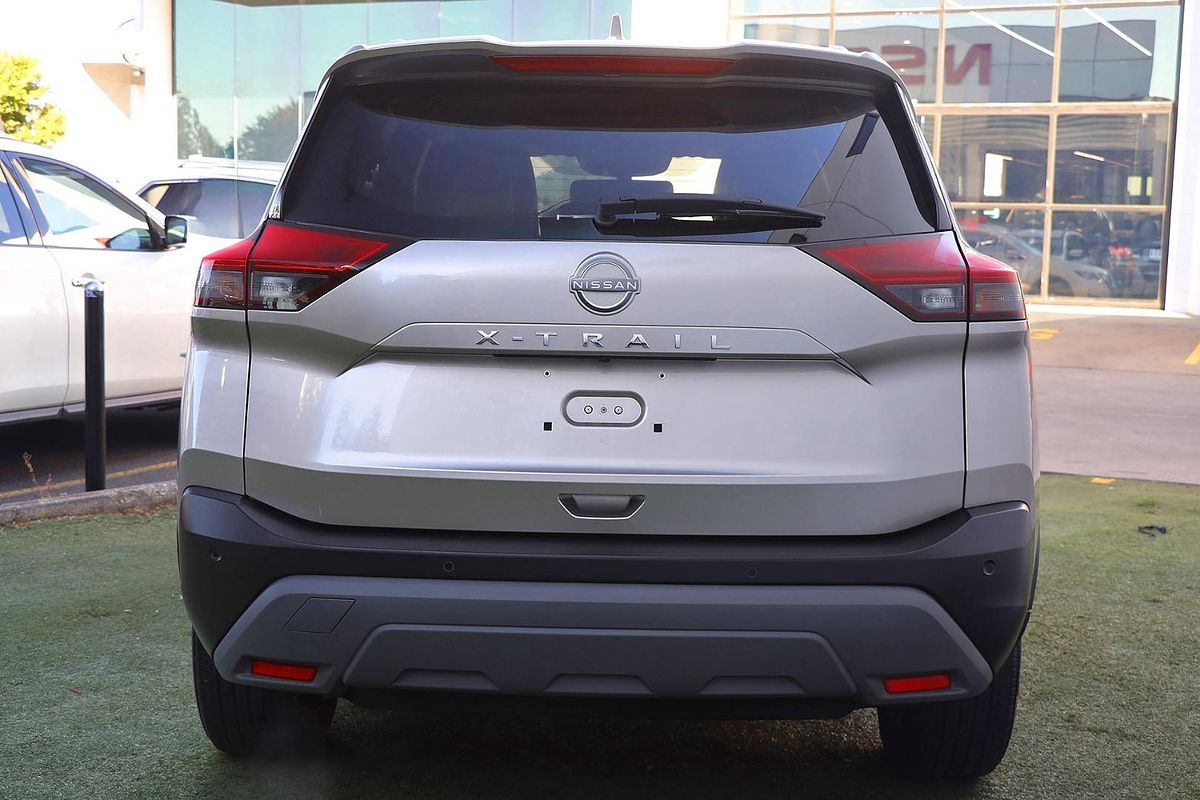 2024 Nissan X-TRAIL ST-L T33