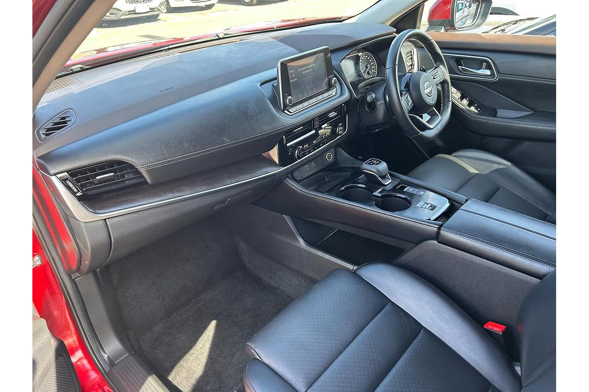 2024 Nissan X-TRAIL ST-L T33