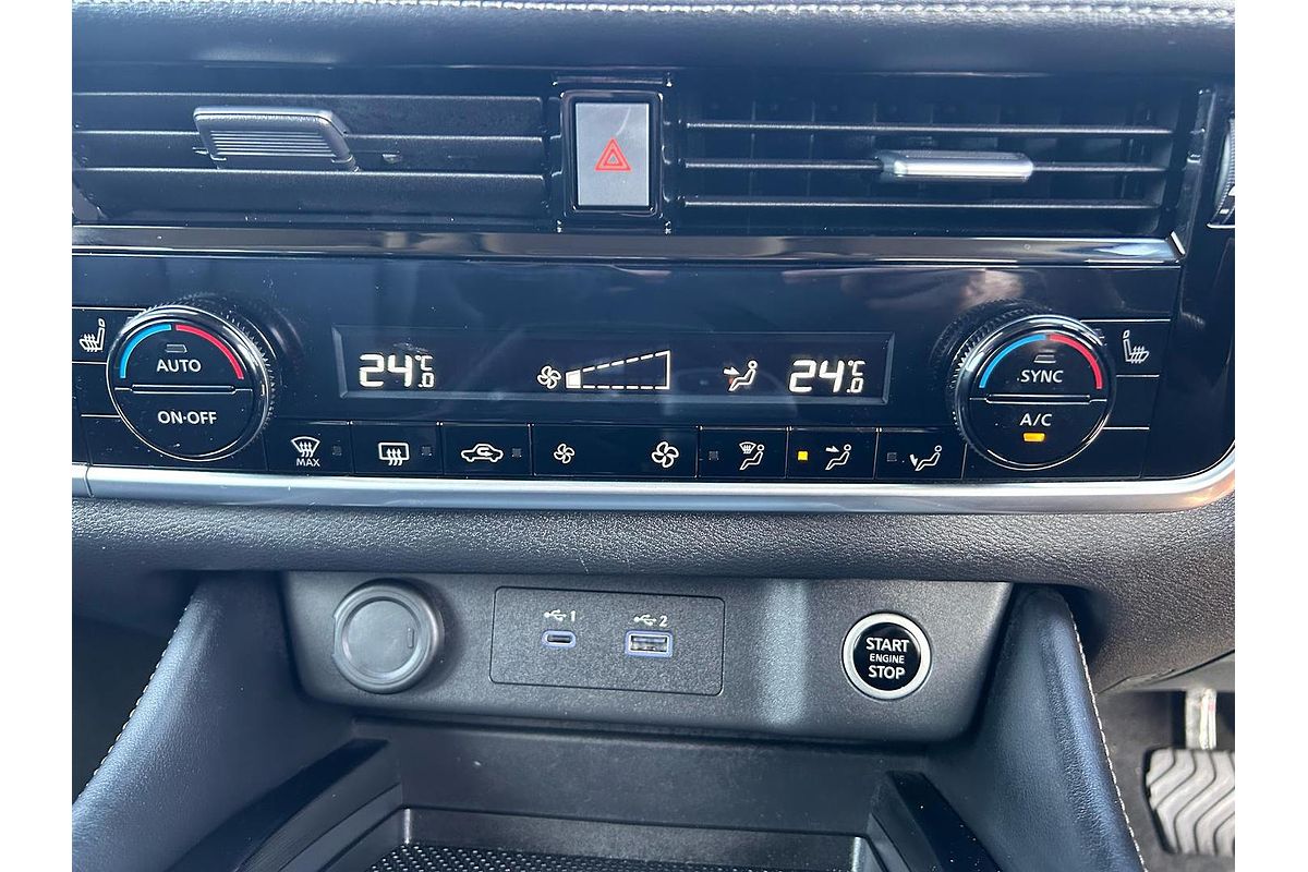 2024 Nissan X-TRAIL ST-L T33