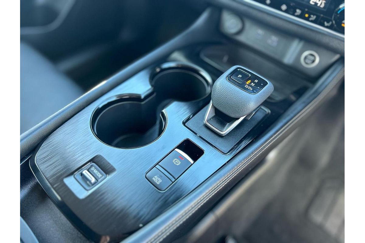 2024 Nissan X-TRAIL ST-L T33