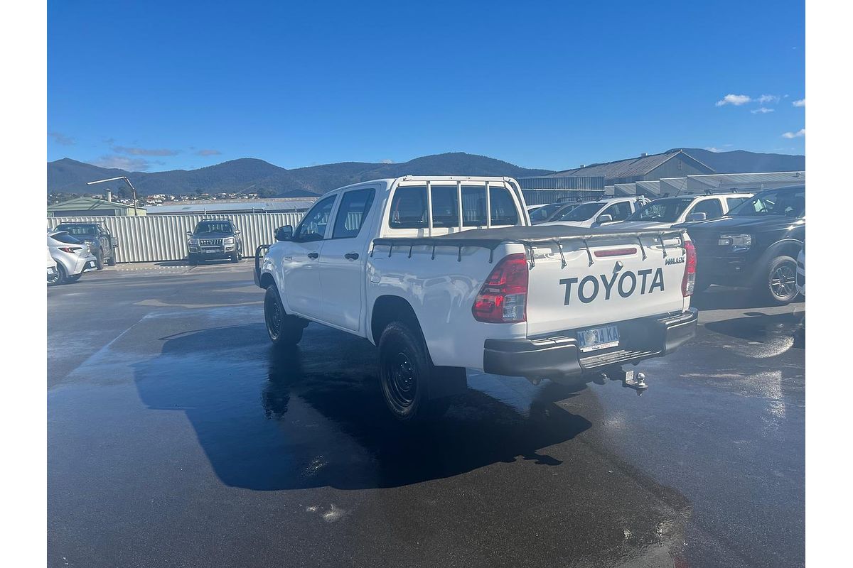 2015 Toyota Hilux SR KUN26R 4X4
