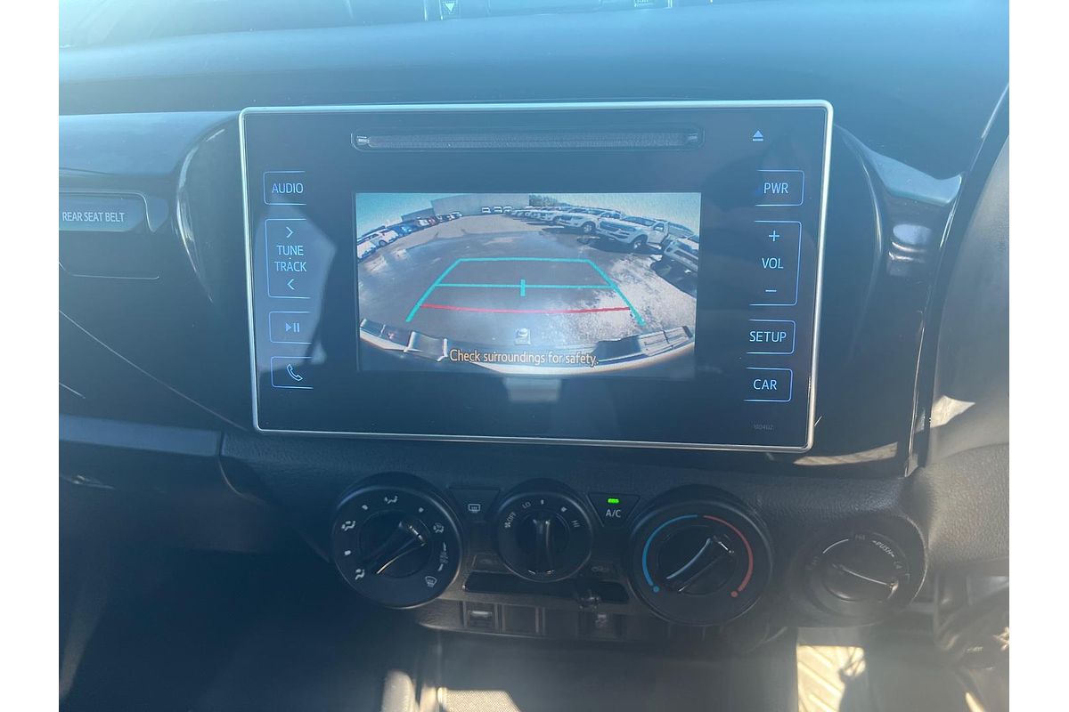 2015 Toyota Hilux SR KUN26R 4X4