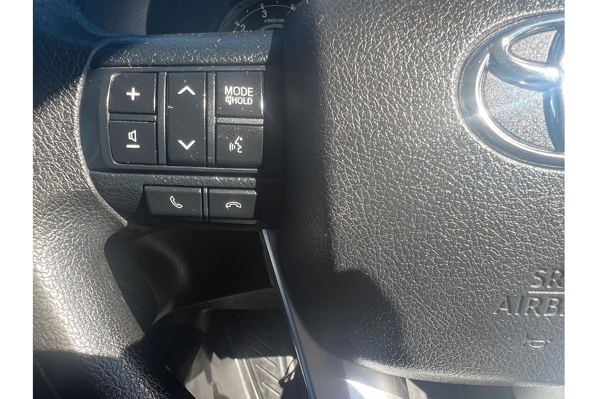 2015 Toyota Hilux SR KUN26R 4X4