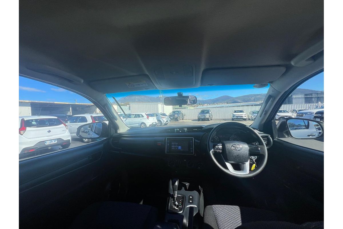 2015 Toyota Hilux SR KUN26R 4X4