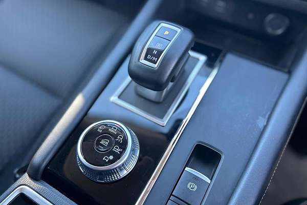 2024 Mitsubishi Outlander LS ZM