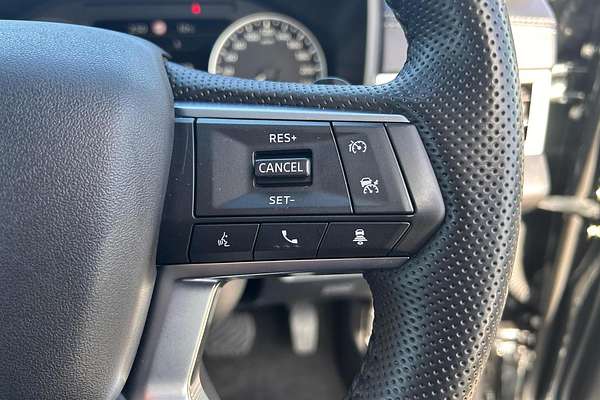 2024 Mitsubishi Outlander LS ZM