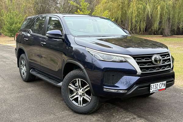 2022 Toyota Fortuner GX GUN156R