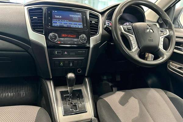 2021 Mitsubishi Triton GLX+ MR 4X4
