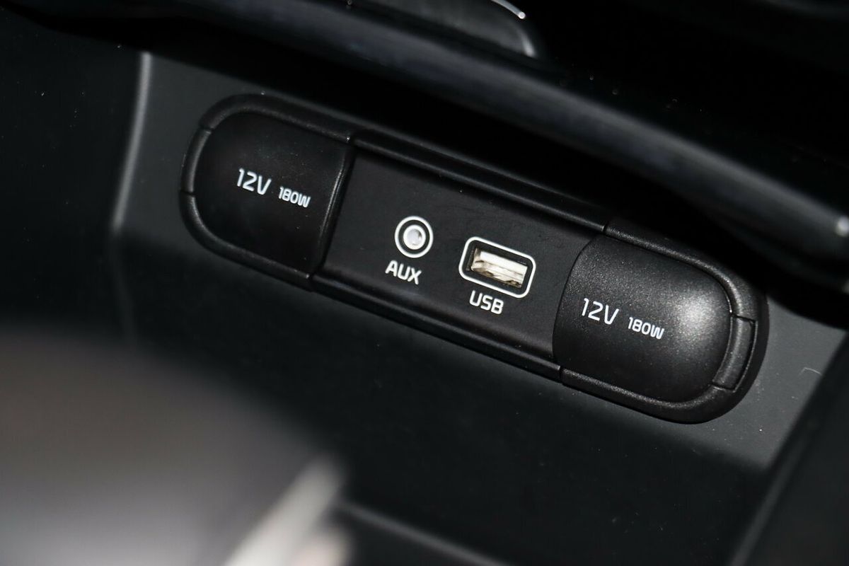 2019 Kia Sorento Si UM