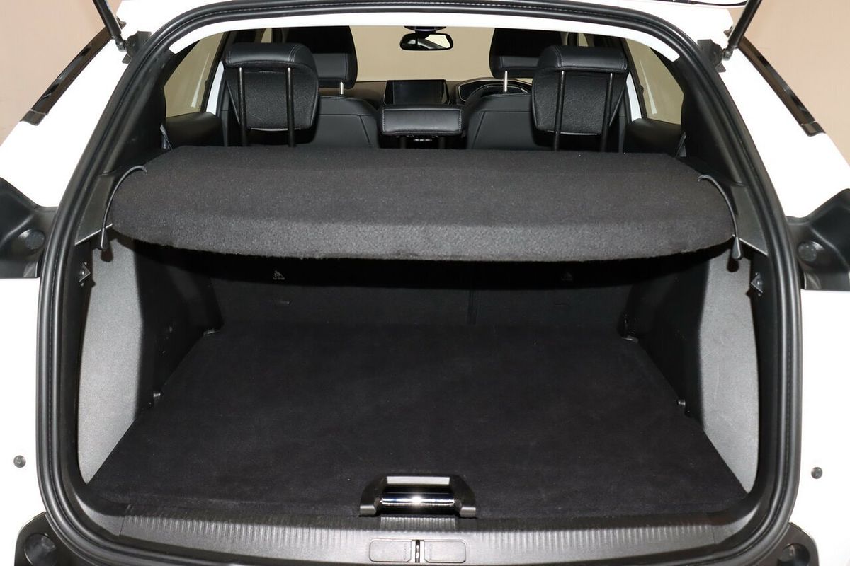 2021 Peugeot 2008 Allure P24