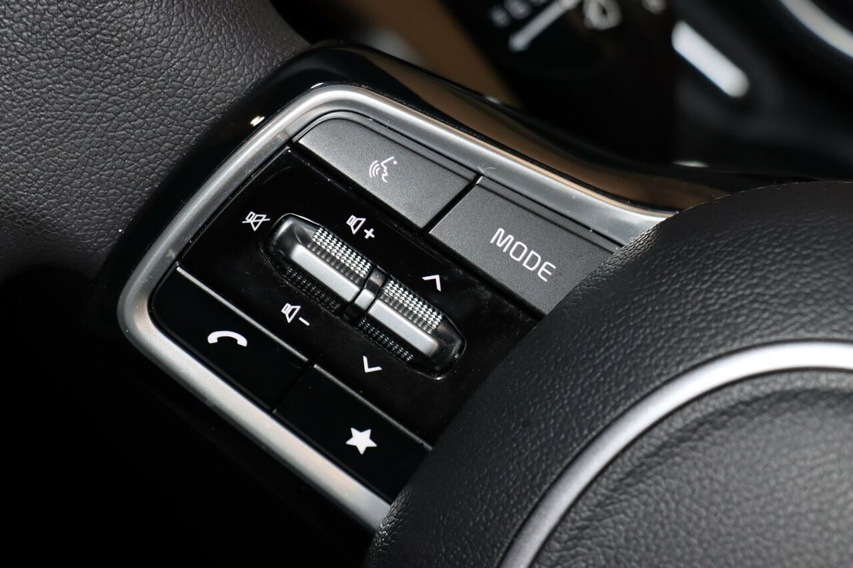 2024 Kia Carnival S KA4