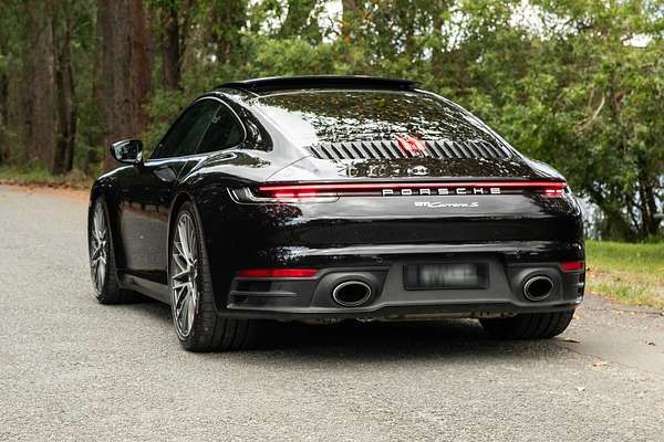 2022 Porsche 911 Carrera S 992