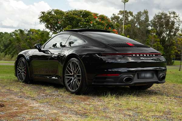 2022 Porsche 911 Carrera S 992