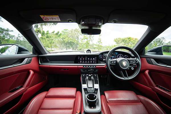 2022 Porsche 911 Carrera S 992