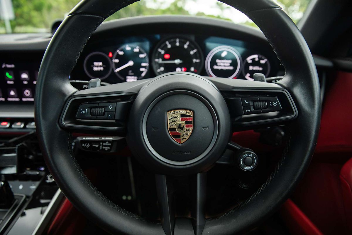 2022 Porsche 911 Carrera S 992