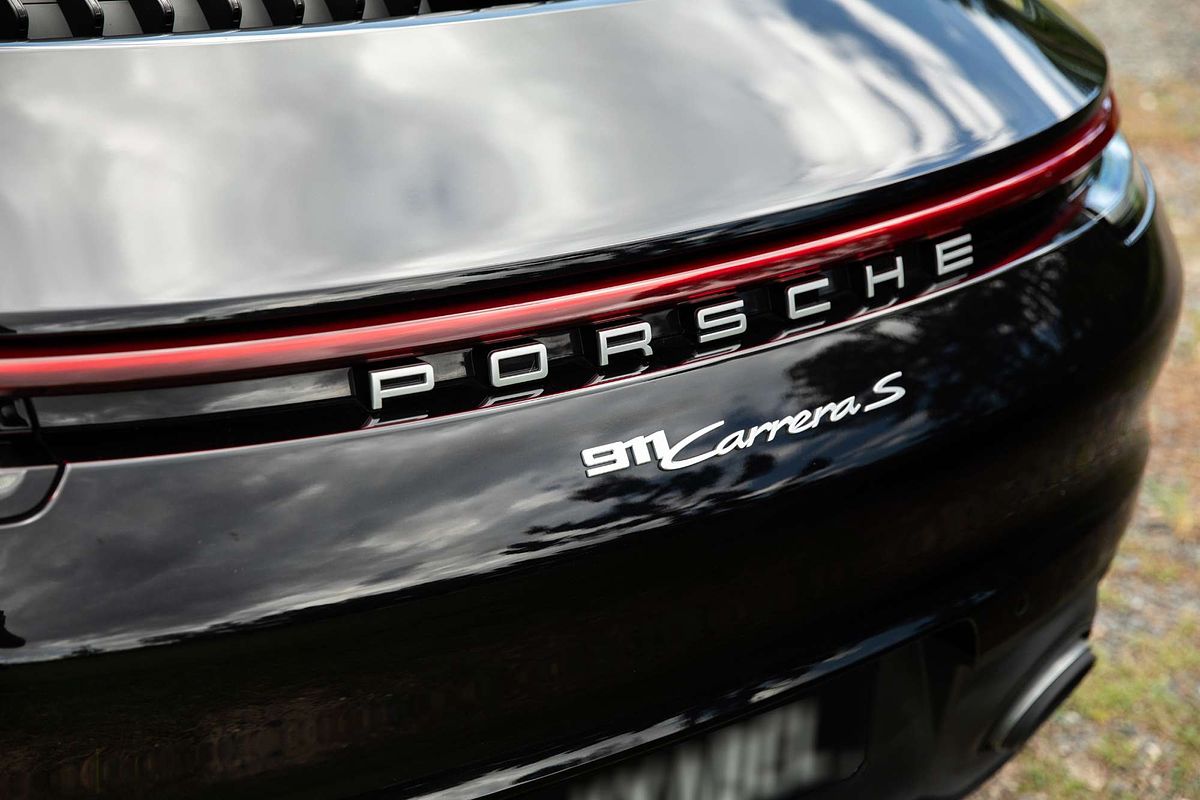 2022 Porsche 911 Carrera S 992