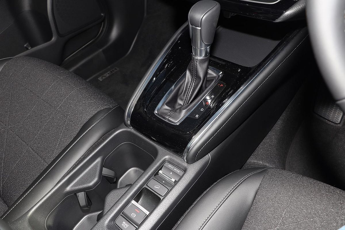 2024 Honda HR-V e:HEV X