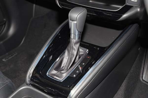 2025 Honda HR-V e:HEV L