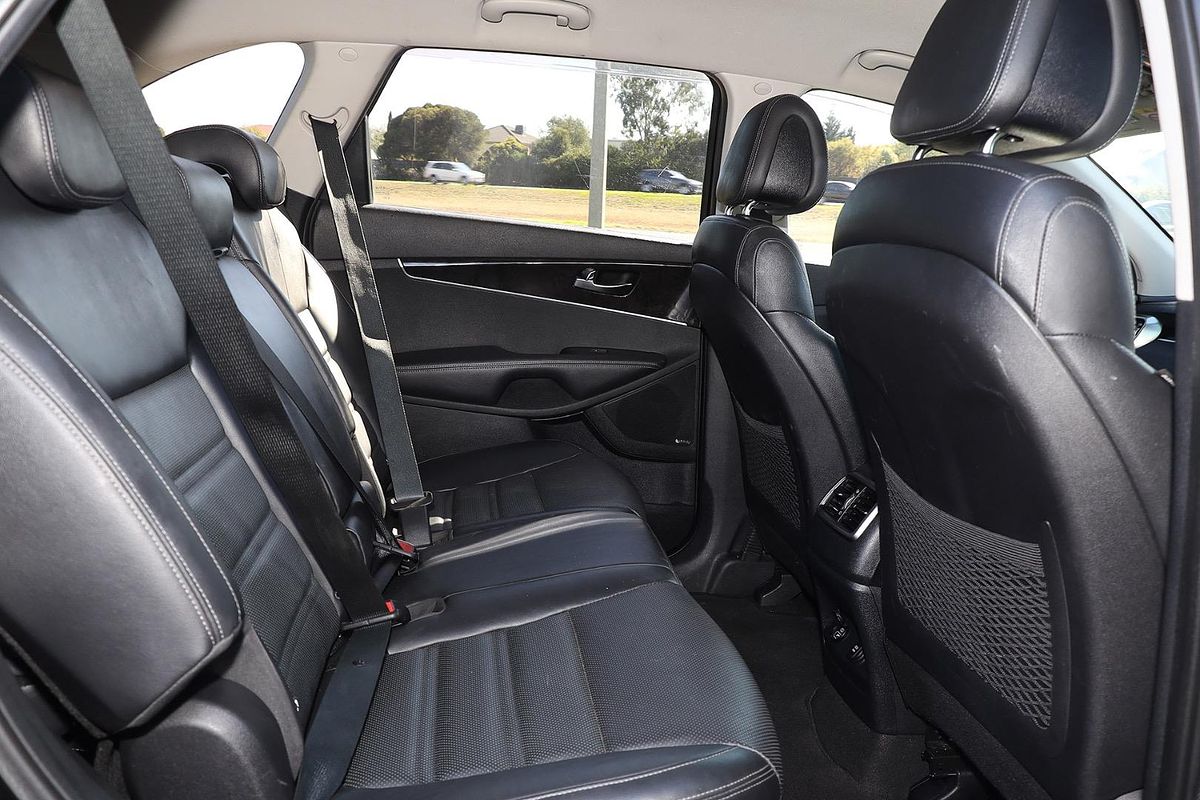 2015 Kia Sorento SLi UM