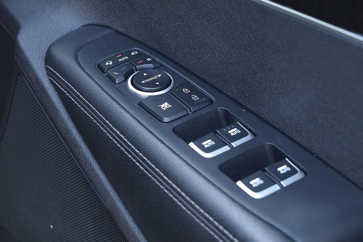 2015 Kia Sorento SLi UM