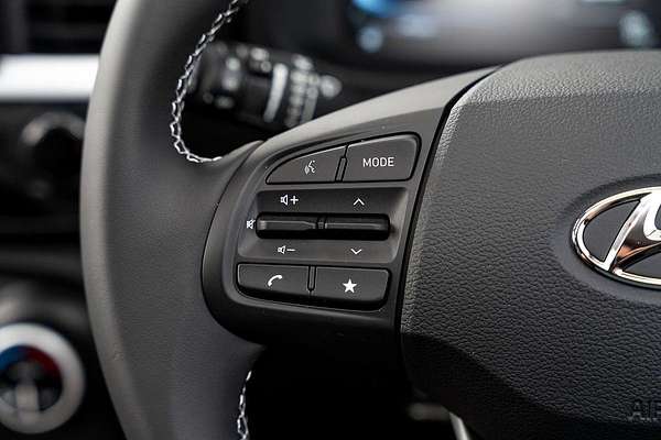 2024 Hyundai Venue Elite QX.V5