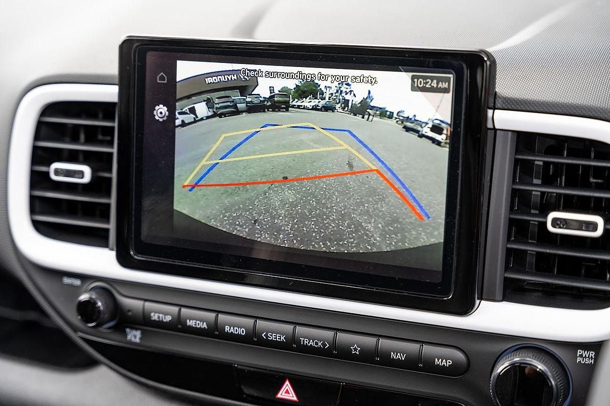2024 Hyundai Venue Elite QX.V5