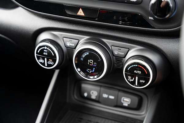 2024 Hyundai Venue Elite QX.V5