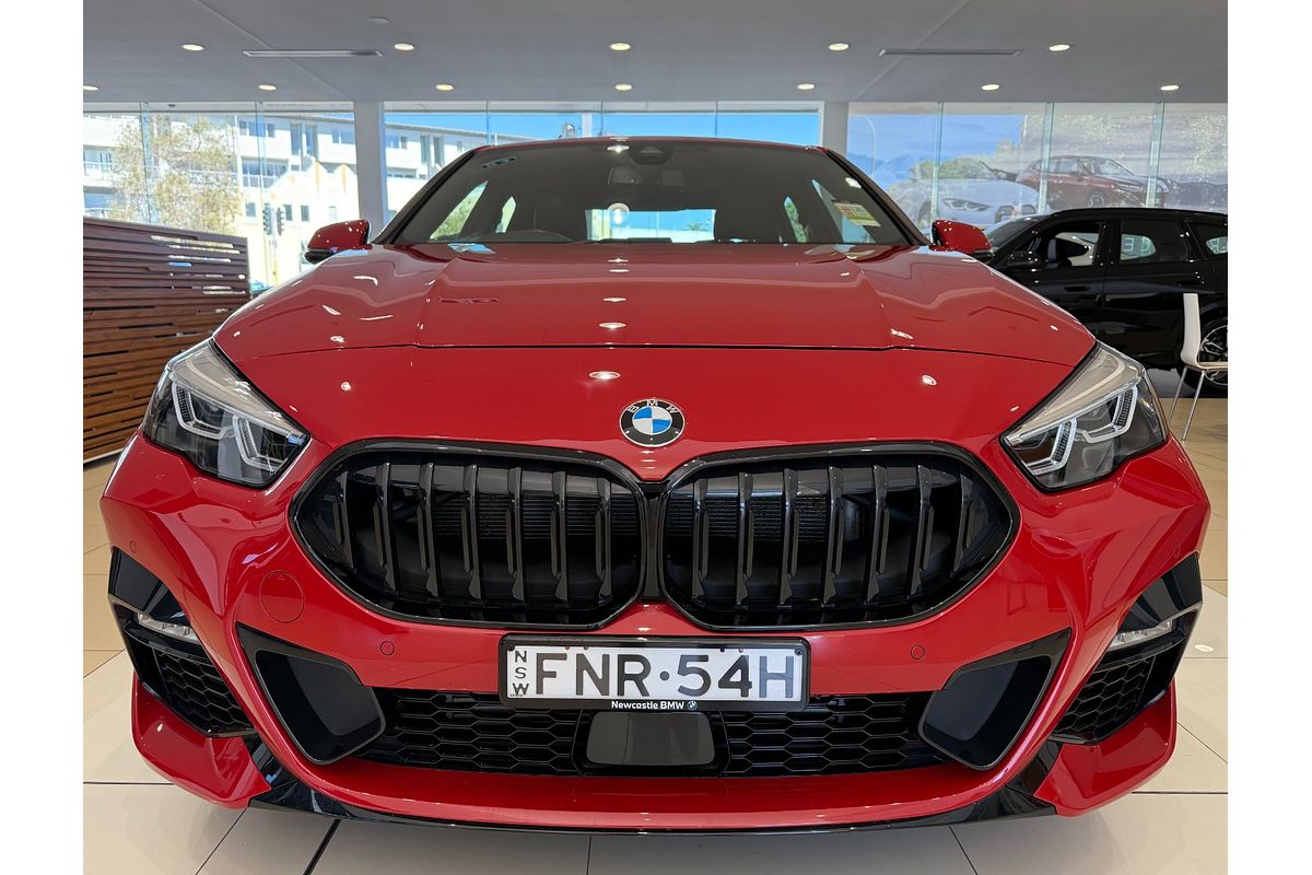 2024 BMW 2 Series 220i M Sport F44