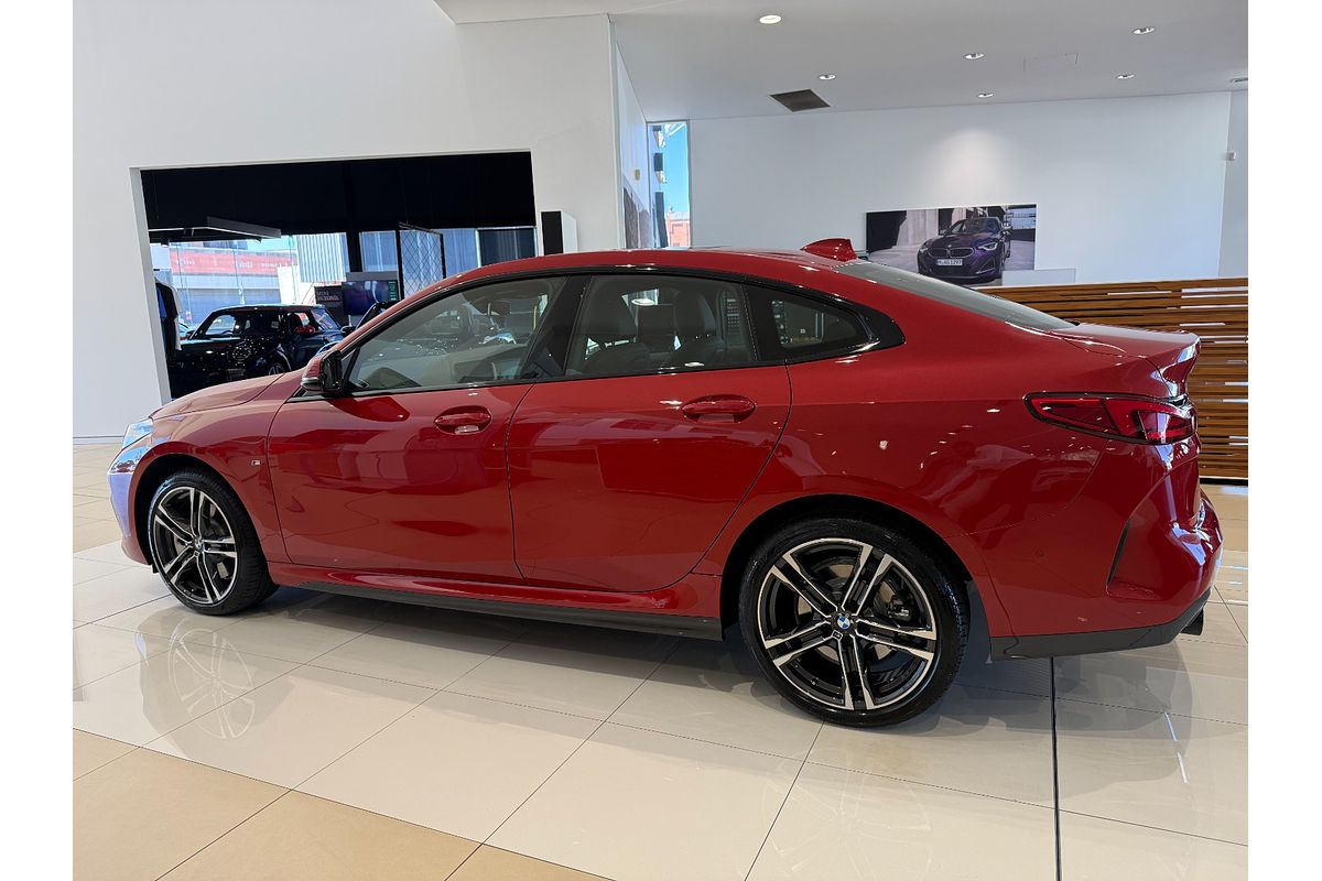 2024 BMW 2 Series 220i M Sport F44