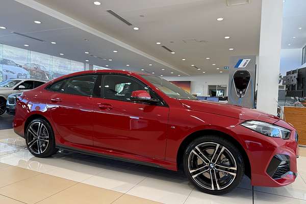 2024 BMW 2 Series 220i M Sport F44
