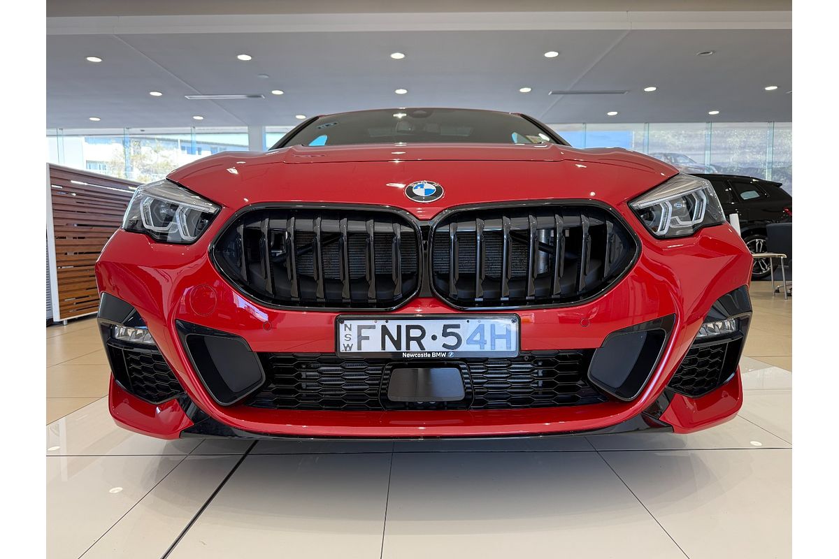 2024 BMW 2 Series 220i M Sport F44