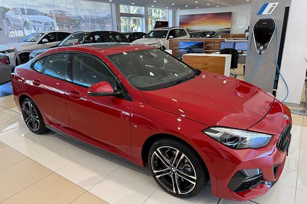 2024 BMW 2 Series 220i M Sport F44