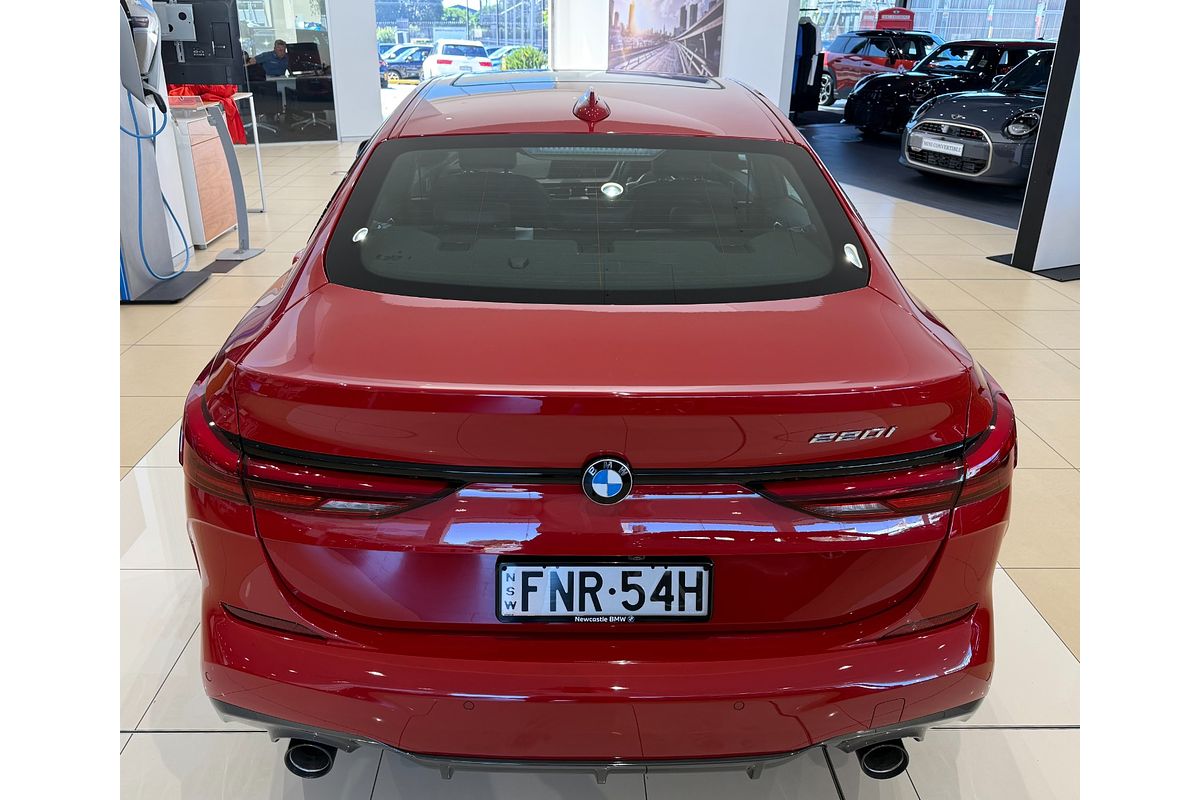 2024 BMW 2 Series 220i M Sport F44