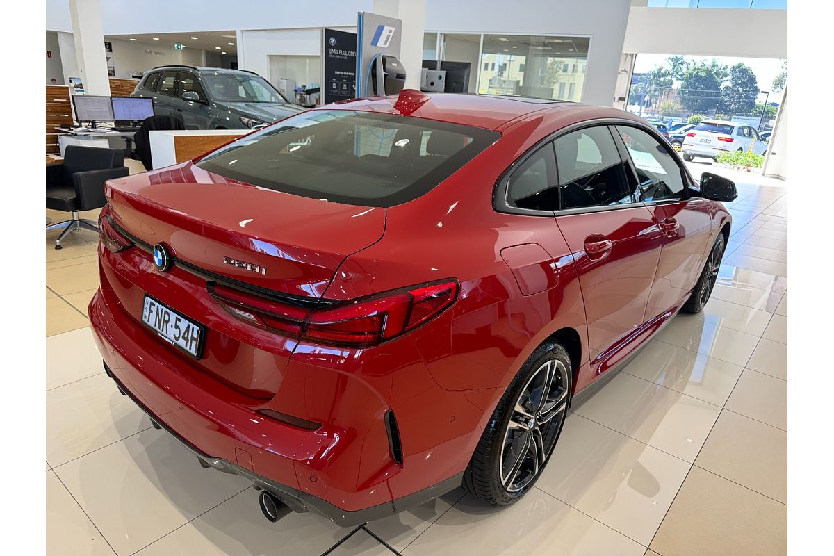 2024 BMW 2 Series 220i M Sport F44