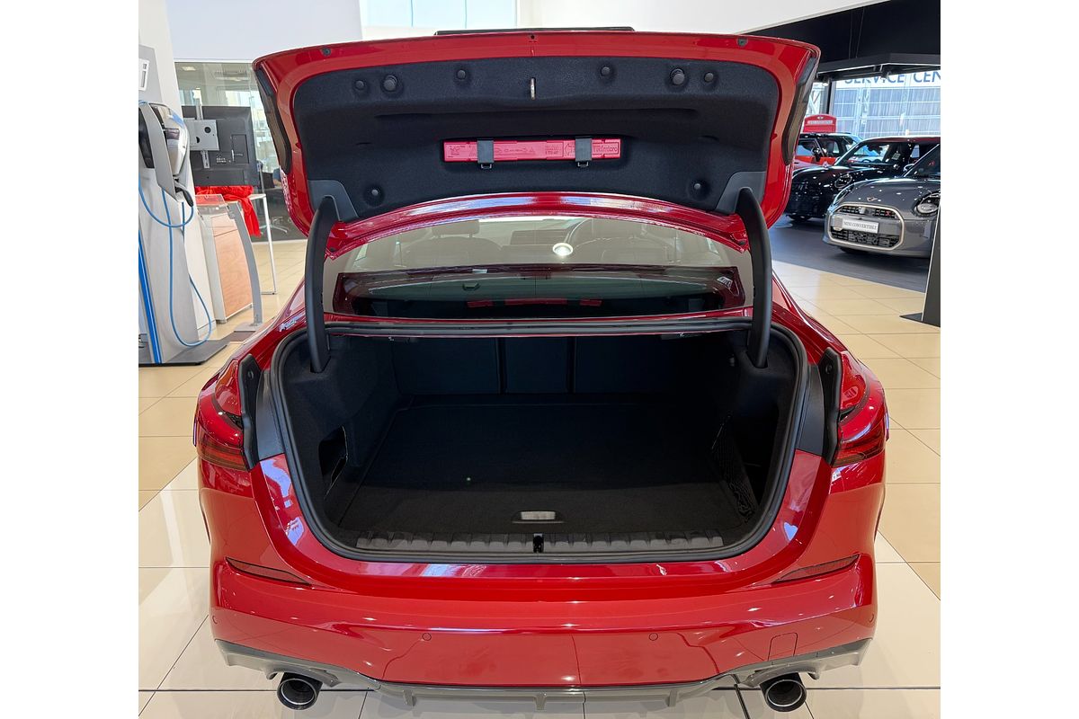 2024 BMW 2 Series 220i M Sport F44