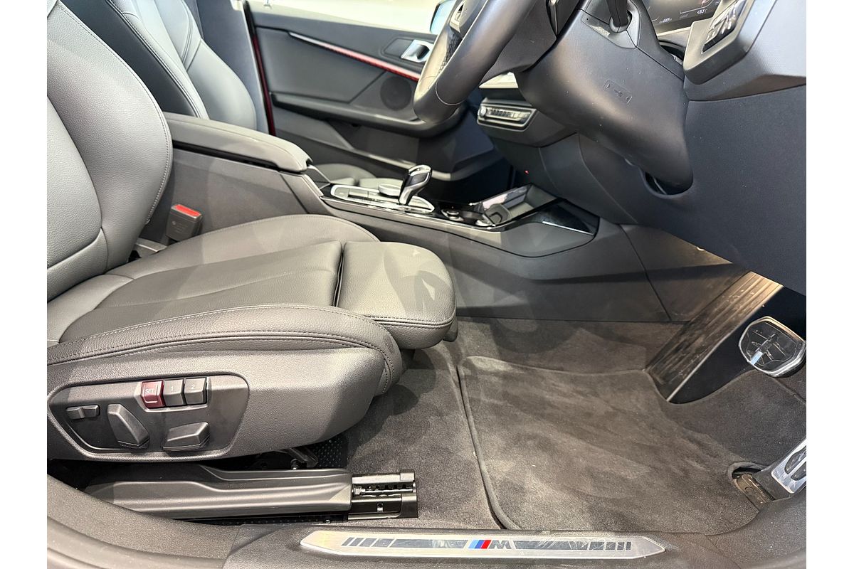 2024 BMW 2 Series 220i M Sport F44