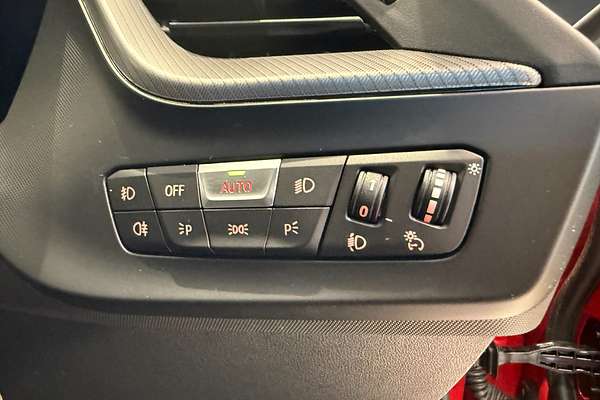 2024 BMW 2 Series 220i M Sport F44