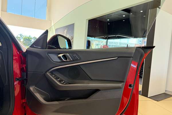 2024 BMW 2 Series 220i M Sport F44