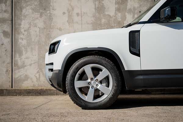 2021 Land Rover Defender 110 D300 HSE L663