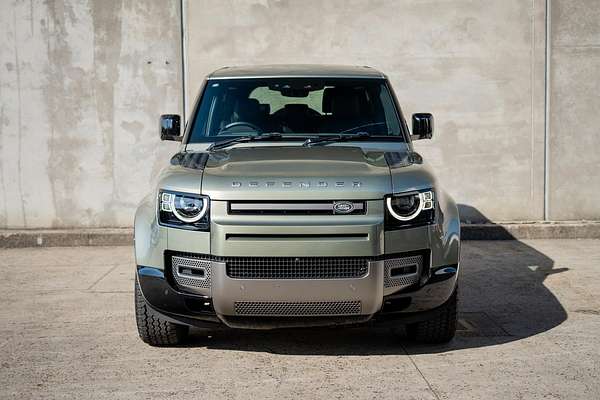2024 Land Rover Defender 90 P400 X-Dynamic SE L663