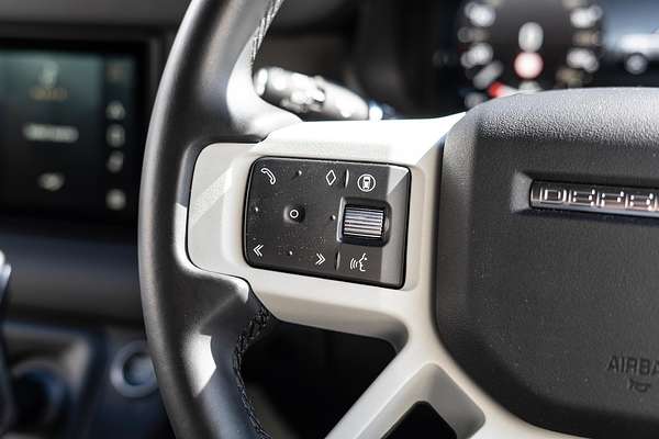 2024 Land Rover Defender 90 P400 X-Dynamic SE L663