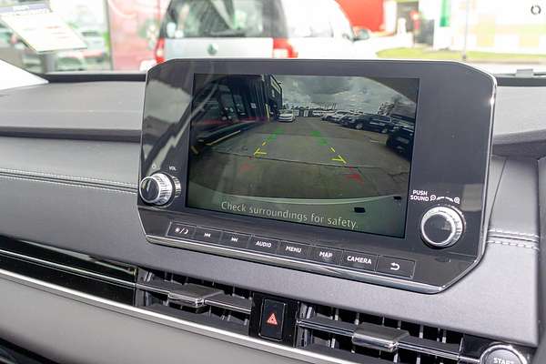2024 Mitsubishi Outlander LS ZM