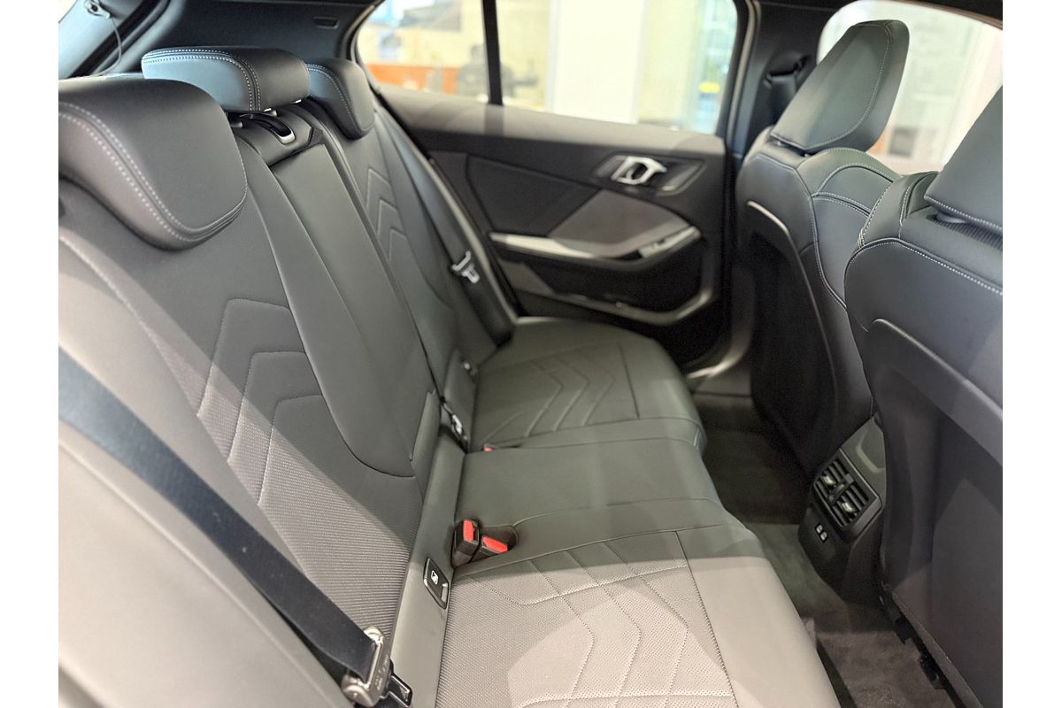 2024 BMW 1 Series 118 M Sport F70