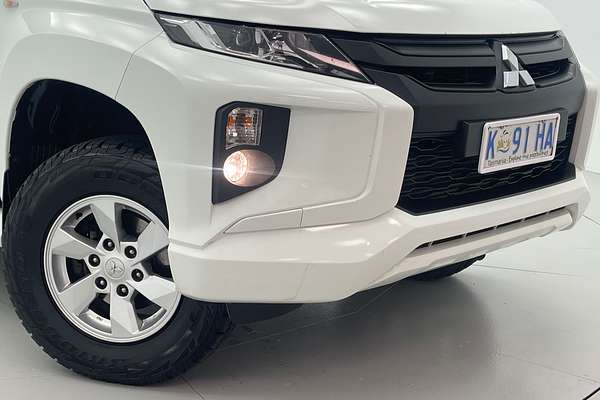 2022 Mitsubishi Triton GLX+ MR 4X4