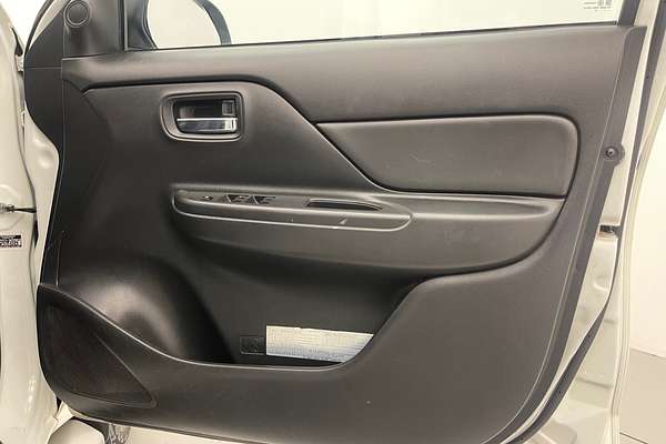 2022 Mitsubishi Triton GLX+ MR 4X4