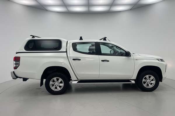 2022 Mitsubishi Triton GLX+ MR 4X4