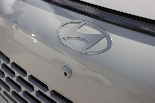 2024 Hyundai STARIA Highlander US4.V3