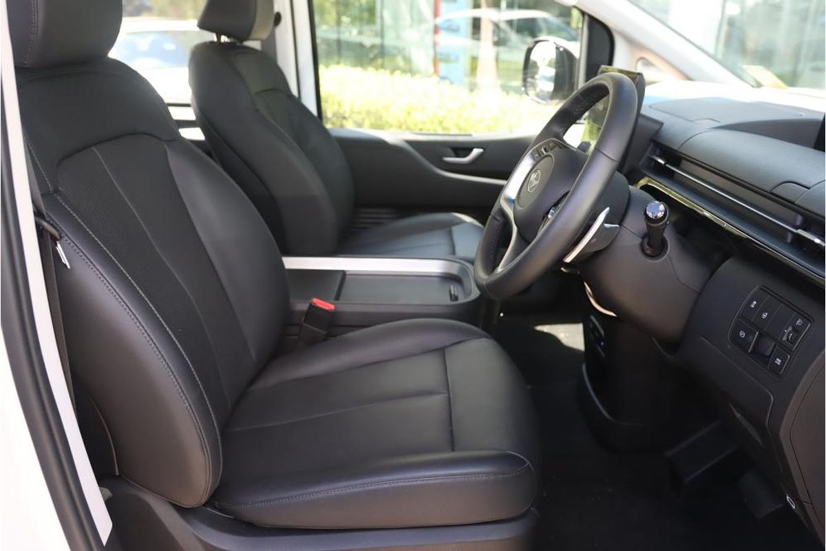 2024 Hyundai STARIA Highlander US4.V3