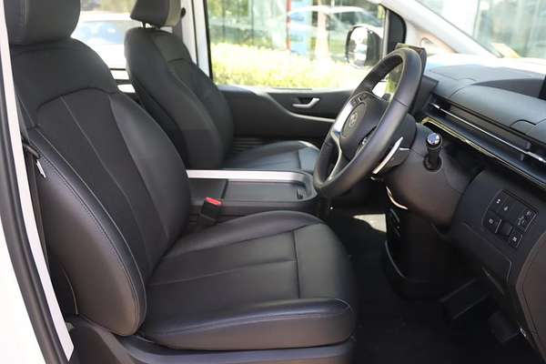 2024 Hyundai STARIA Highlander US4.V3